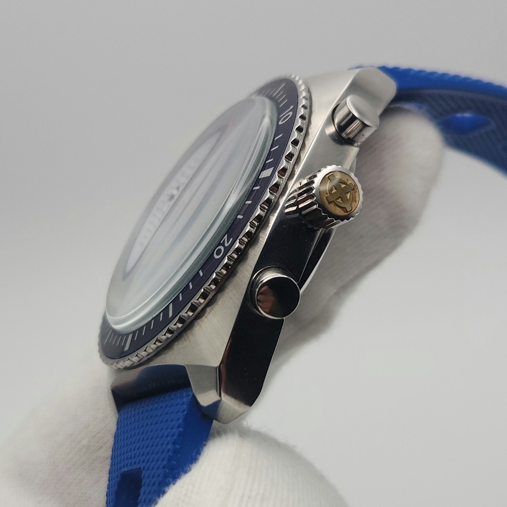 Zodiac Seadragon ZO2222 Men's Blue Quartz Chronograph Watch - READ DESCRIPTION - Picture 5 of 14